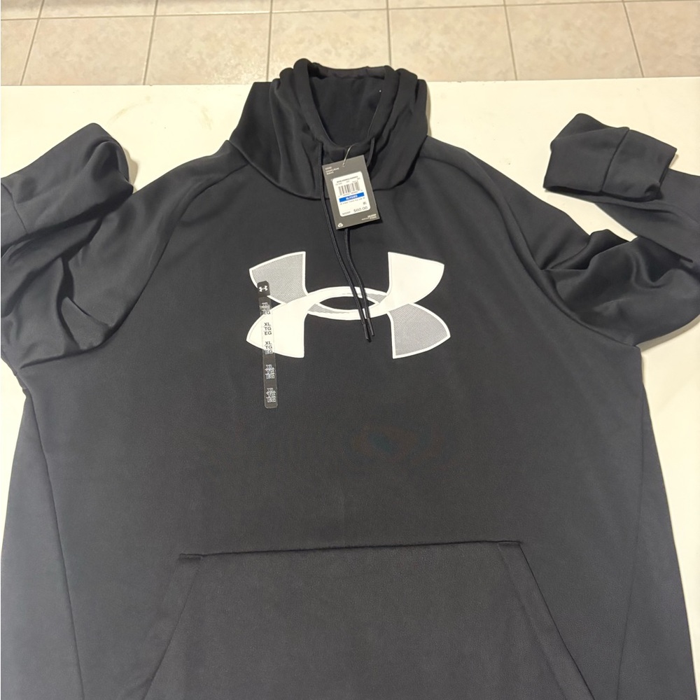 Under Armour Hoodie